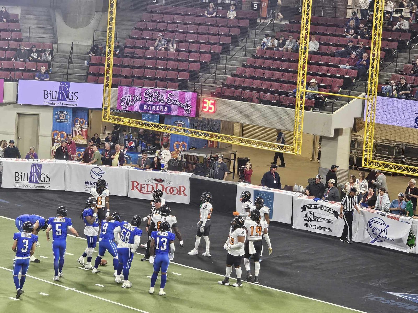  The Billings Outlaws in a 2024 AFL game (Photo: Bohn) 