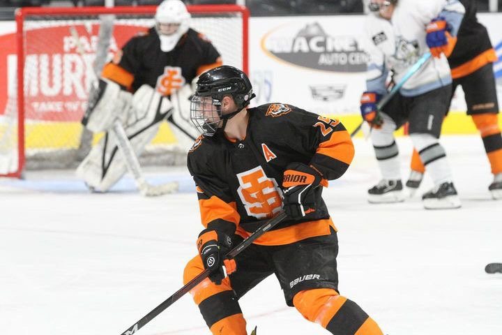 Rohenr with the Idaho State Bengals